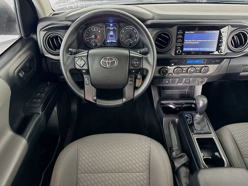 Used 2022 Toyota Tacoma SR image 23