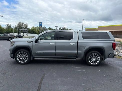 Used 2023 GMC Sierra 1500 Denali AWD/4WD image 10