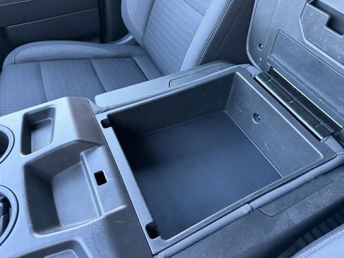 Used 2023 GMC Sierra 1500 SLE image 27