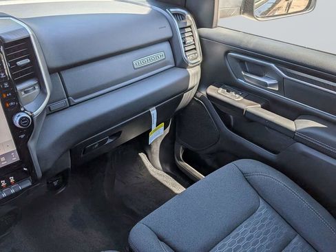 New 2026 RAM 1500 4x4 Crew Cab image 20