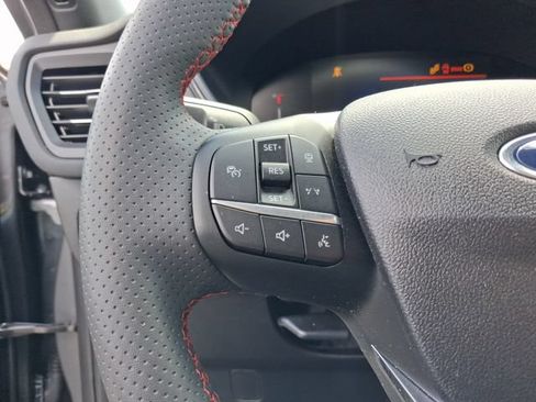 Used 2023 Ford Escape ST-Line w/ Tech Pack #1 FWD image 16