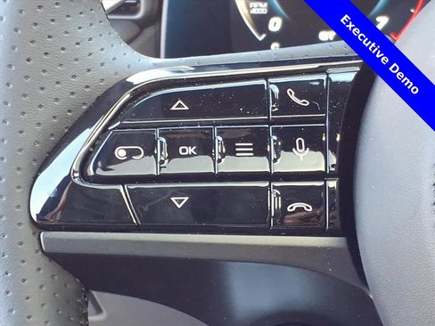 New 2025 Maserati Grecale Modena image 21