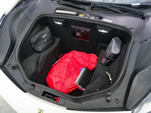 Used 2019 Ferrari 488 GTB Base image 54