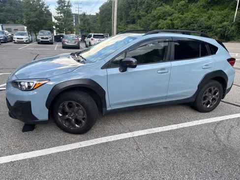 Used 2021 Subaru Crosstrek 2.5i Sport w/ Moonroof Package AWD/4WD image 2