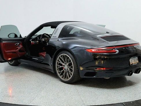 Used 2017 Porsche 911 Targa 4S image 10