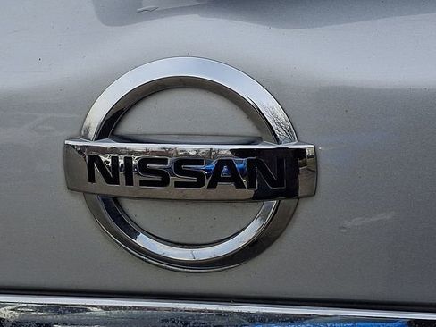 Used 2019 Nissan Pathfinder SV AWD/4WD image 29