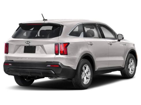Used 2021 Kia Sorento LX FWD image 2