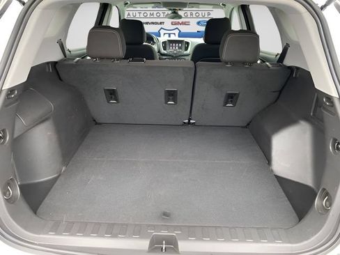 Used 2024 GMC Terrain SLE AWD/4WD image 22