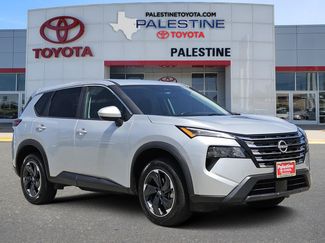Used 2025 Nissan Rogue SV AWD/4WD video 1