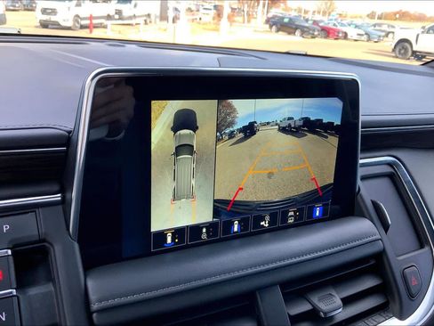 Used 2023 Chevrolet Tahoe Z71 w/ Luxury Package image 26