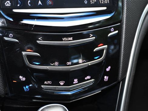 Used 2019 Cadillac XTS Luxury FWD image 37