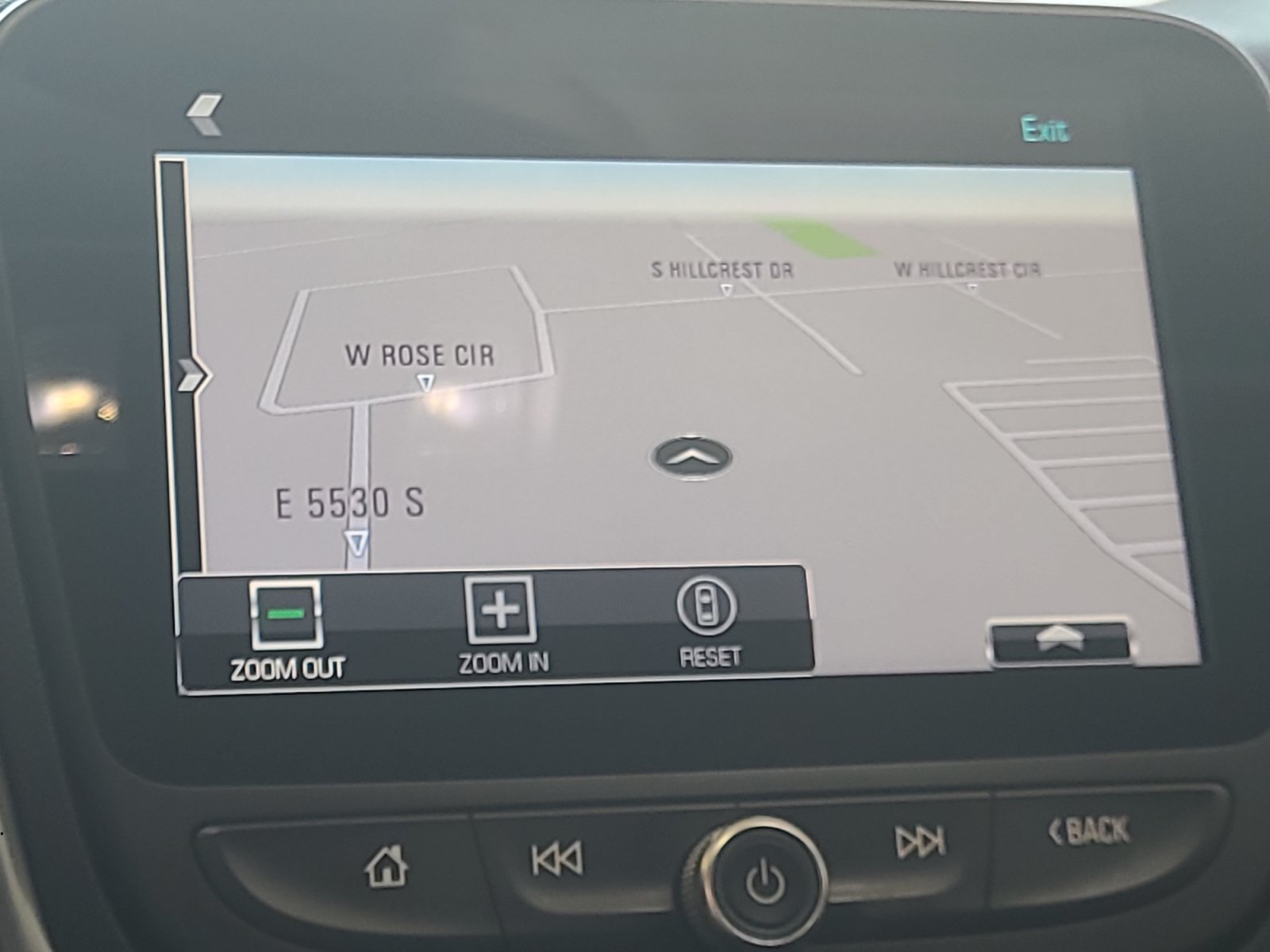 Used 2018 Chevrolet Equinox Premier FWD image 28