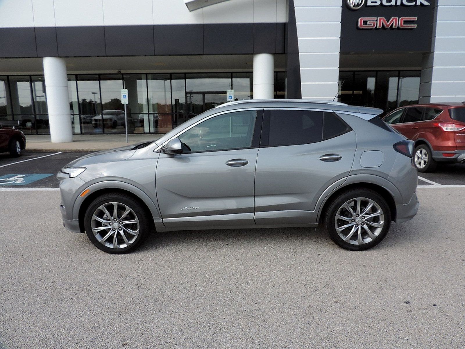 Used 2026 Buick Encore GX Avenir FWD image 8