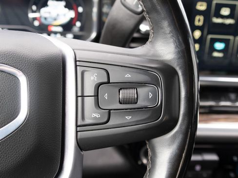 Used 2024 GMC Sierra 3500 SLE w/ SLE Value Package image 7