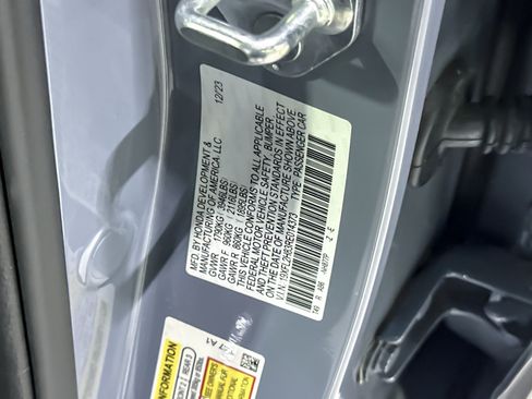 Used 2024 Honda Civic Sport image 27