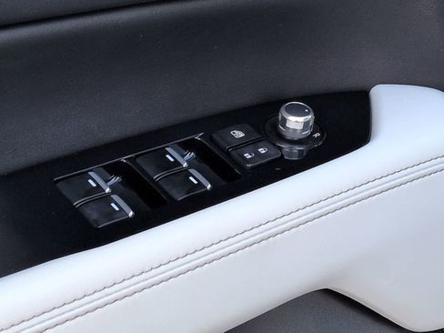 Used 2018 MAZDA CX-5 Grand Touring image 17