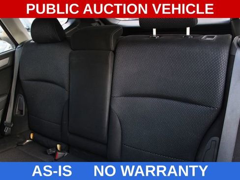 Used 2017 Subaru Outback 2.5i Premium image 28