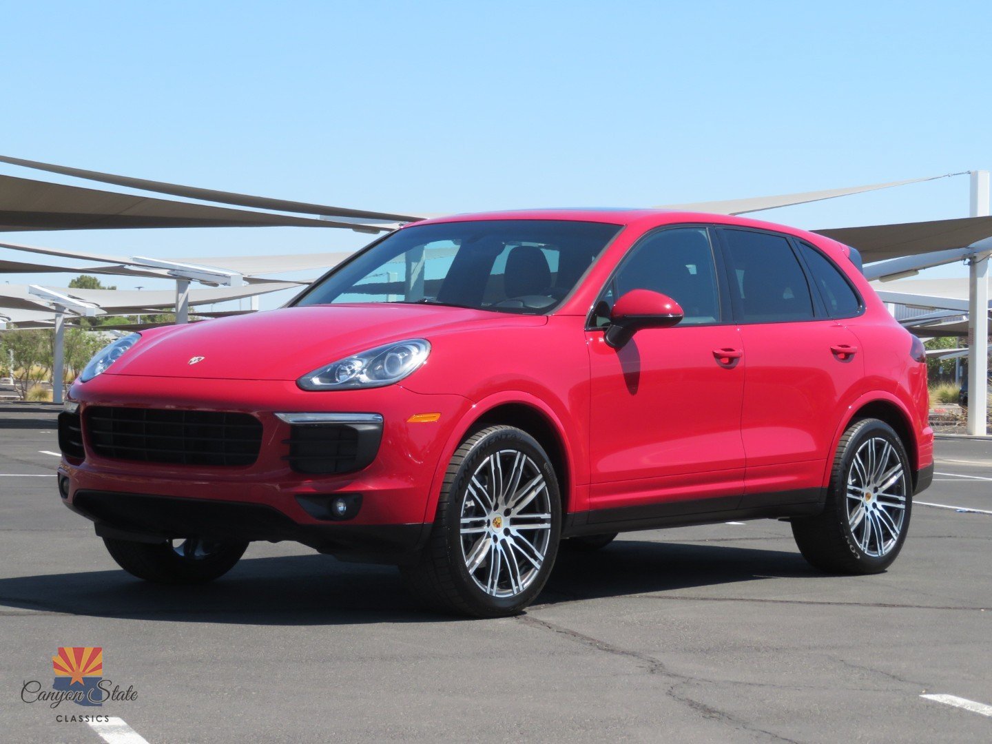 Used 2016 Porsche Cayenne w/ Premium Package AWD/4WD image 9