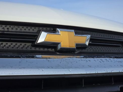 Certified 2023 Chevrolet TrailBlazer LT w/ Convenience Package image 32