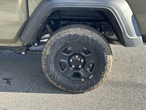 New 2026 Jeep Gladiator Sport image 21
