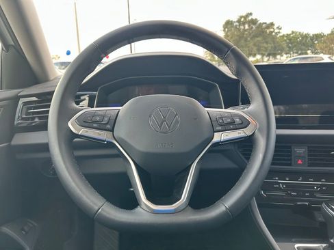 Used 2025 Volkswagen Jetta S image 15