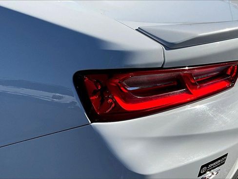 Used 2016 Chevrolet Camaro LT image 30