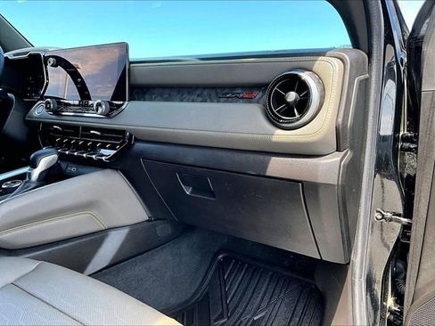 Used 2023 Chevrolet Colorado ZR2 w/ Desert Boss Special Edition AWD/4WD image 13