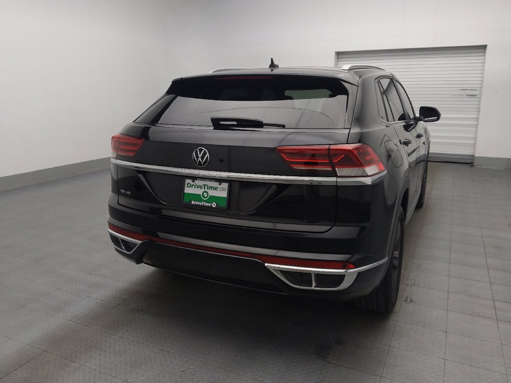 Used 2021 Volkswagen Atlas Cross Sport SE w/ Panoramic Sunroof Package FWD image 7