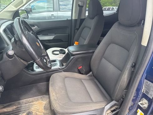 Used 2020 Chevrolet Colorado LT AWD/4WD image 5