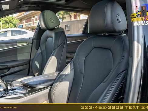 Used 2020 BMW 530i xDrive AWD/4WD image 12