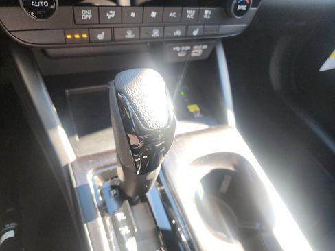 New 2026 Subaru Outback Limited image 12