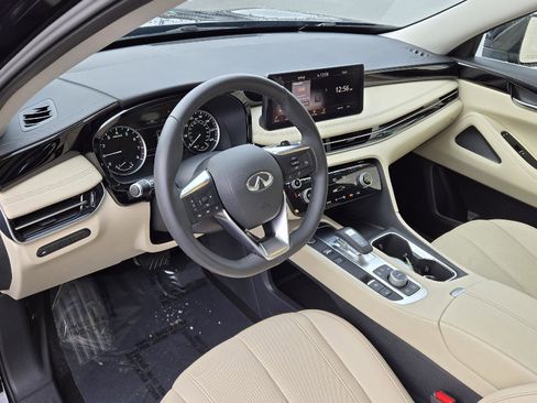 Certified 2025 INFINITI QX60 Pure image 5