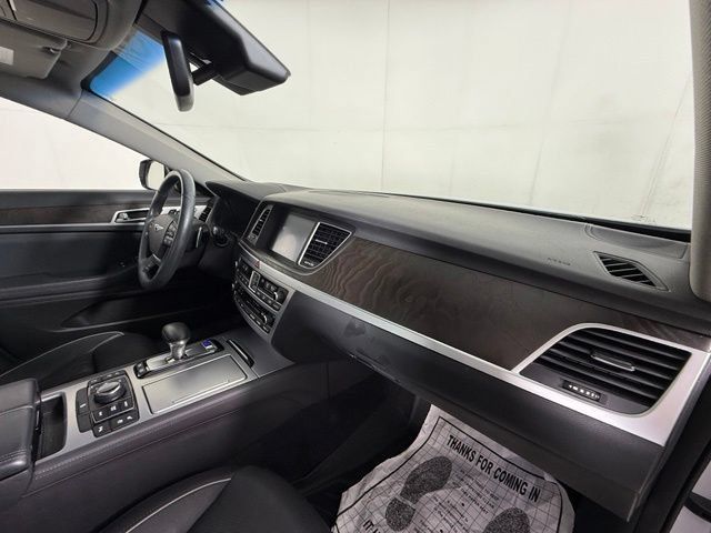 Used 2018 Genesis G80 3.8 w/ Option Group 03 RWD image 34