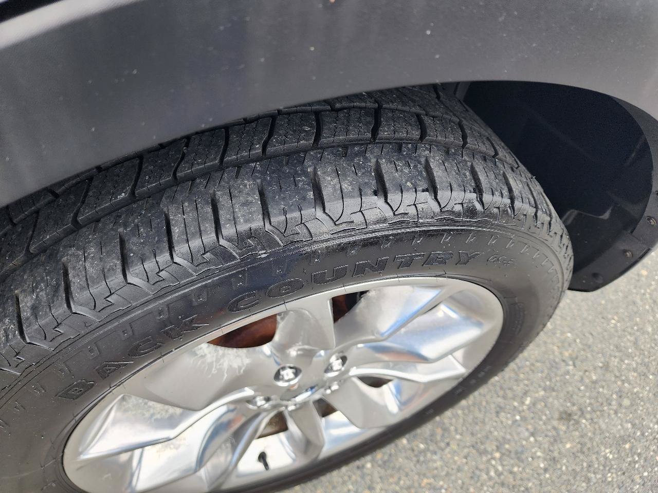 Used 2011 Ford Explorer Limited w/ 302A Rapid Spec Order Code FWD image 39
