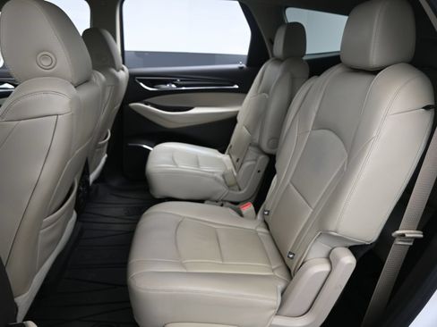 Used 2019 Buick Enclave Premium FWD image 11