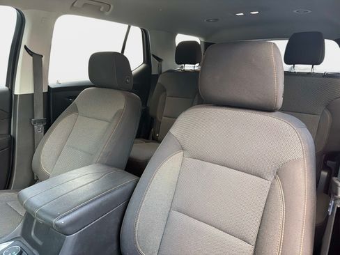 Used 2020 Chevrolet Traverse LS AWD/4WD image 20