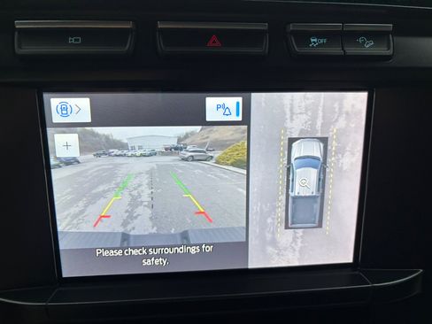 Used 2024 Ford F250 XL w/ STX Appearance Package image 21