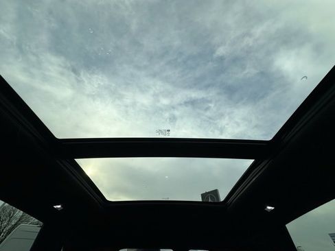 Used 2023 Cadillac XT5 Premium Luxury image 18