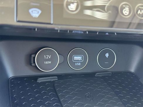 Certified 2026 Genesis G70 2.5T Prestige image 28