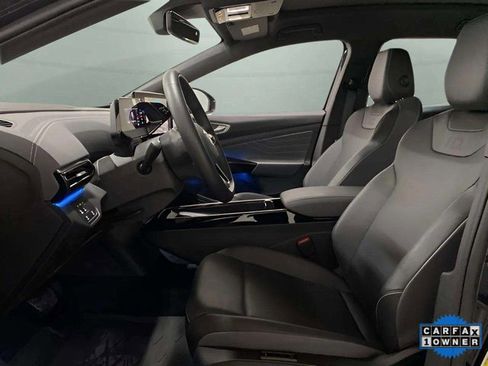 Used 2023 Volkswagen ID.4 Pro S Plus image 18