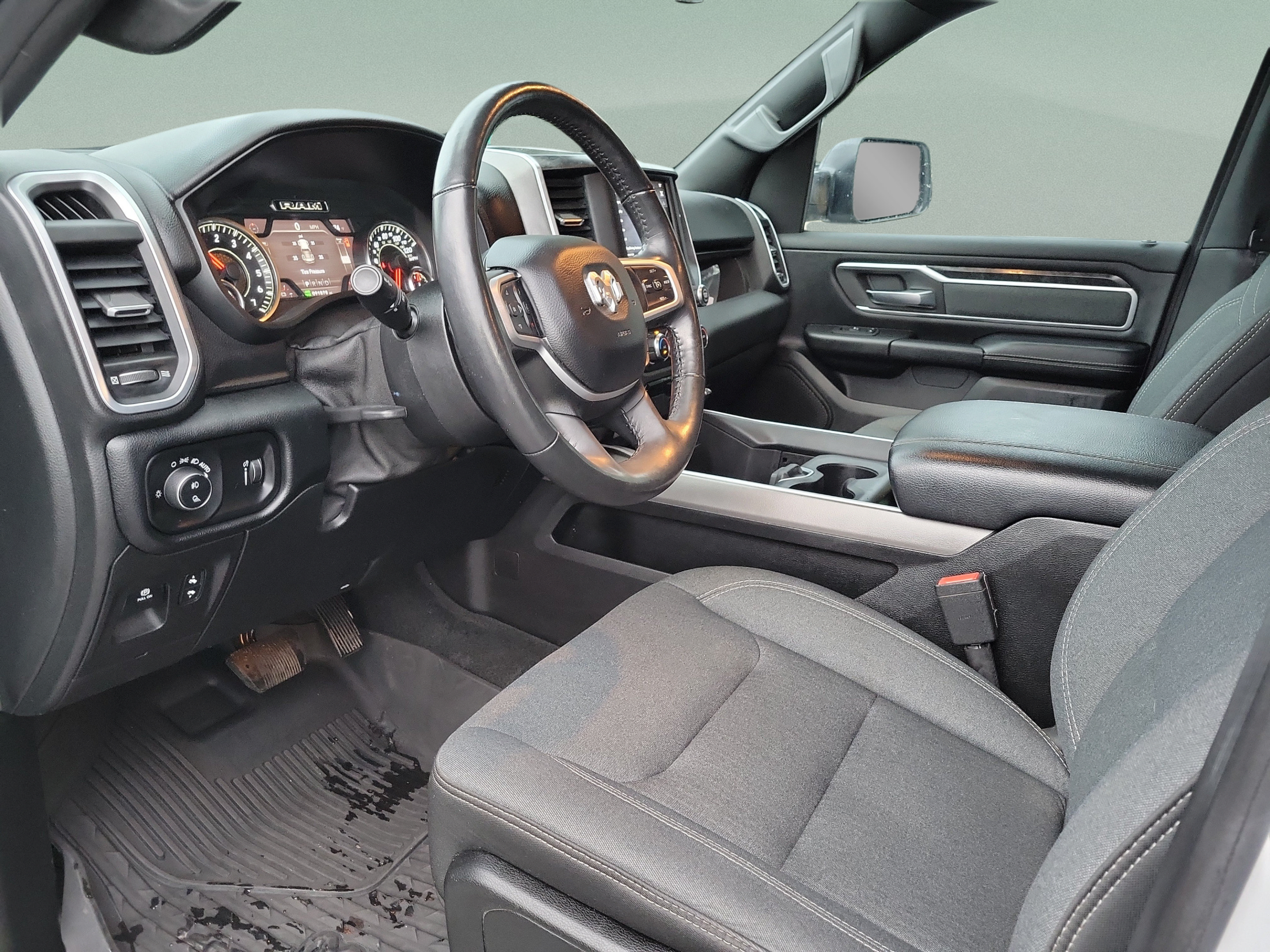Used 2021 RAM 1500 Big Horn AWD/4WD image 14