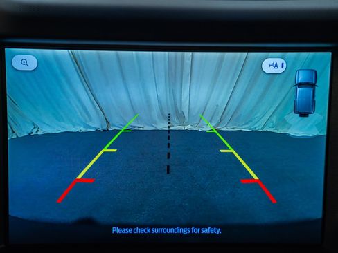 Used 2025 Ford Bronco Badlands image 44