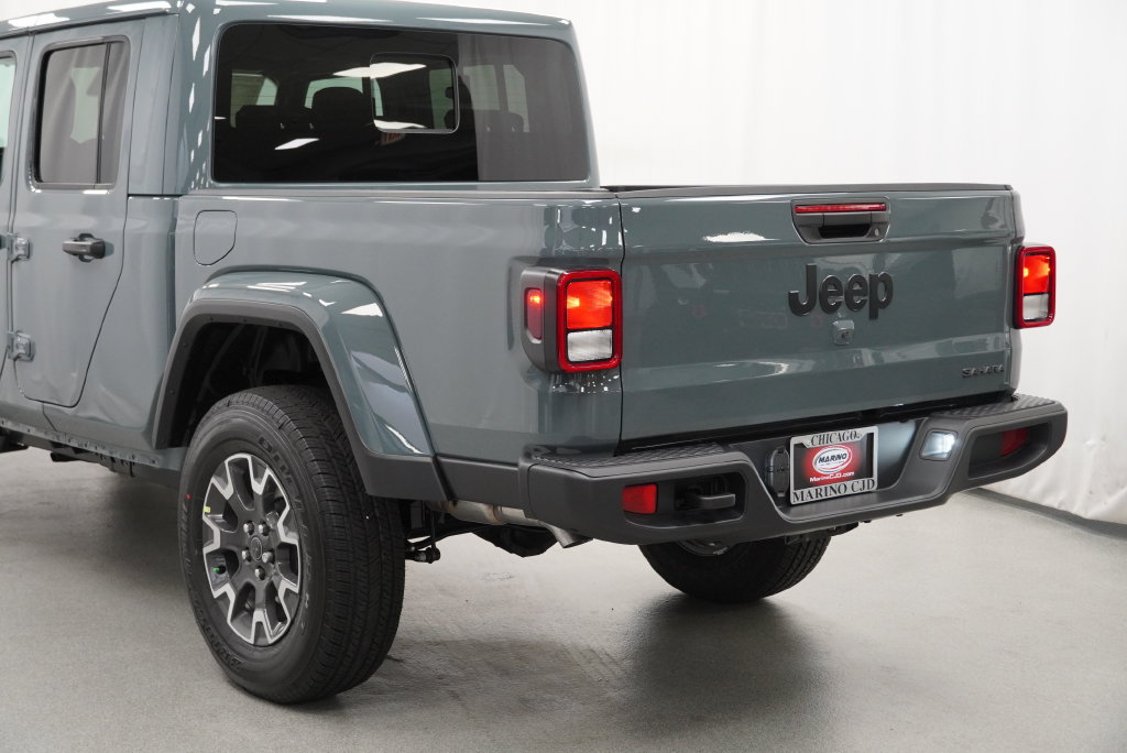 New 2026 Jeep Gladiator Mojave AWD/4WD image 12