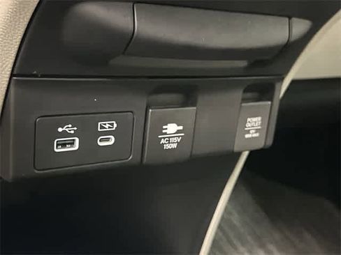 Certified 2025 Honda Odyssey Touring image 26