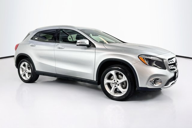 Used 2020 Mercedes-Benz GLA 250 4MATIC image 3