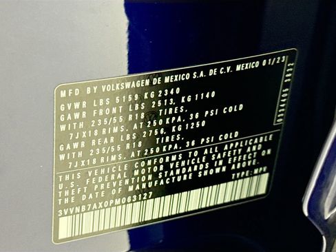 Certified 2023 Volkswagen Tiguan SE w/ Panoramic Sunroof Package image 33