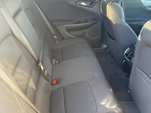 Used 2016 Chevrolet Malibu LT image 26