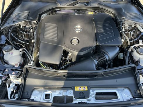 Certified 2025 Mercedes-Benz C 300 Sedan image 36