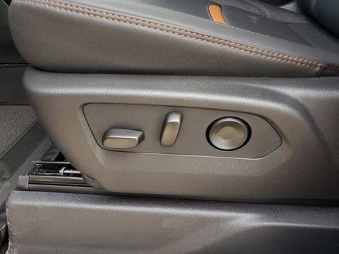 New 2026 GMC Sierra 1500 AT4 w/ AT4 Premium Package AWD/4WD image 19