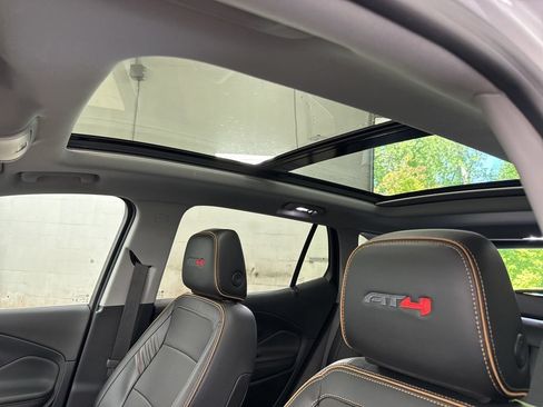 Used 2023 GMC Terrain AT4 w/ Tech Package AWD/4WD image 24